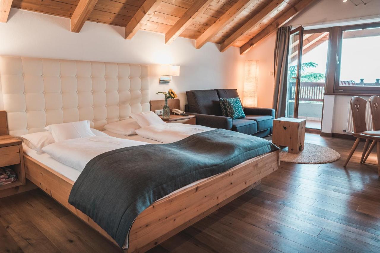 Small Hotel Sonne Tirolo Esterno foto